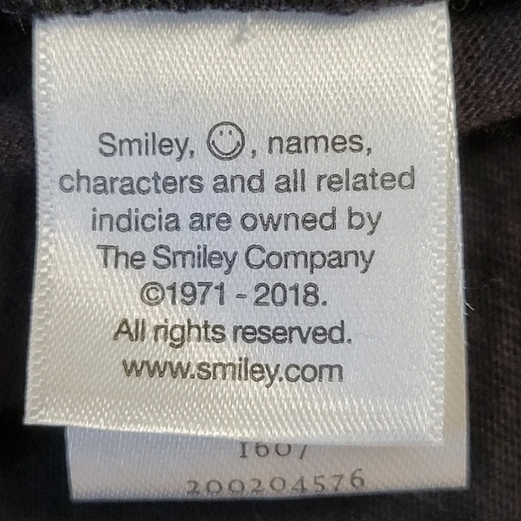 Chinatown Market Smiley Men's Black Smiley Embroidered Tee - Picture 9 of 10